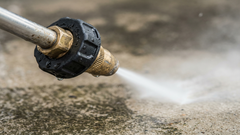 Pressure washing service